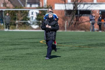 Bild 364 - B-Juniorinnen Halbfinale SVHU - Holstein Kiel : Ergebnis: 3:0